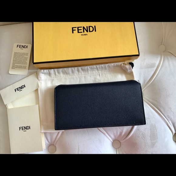 Fendi bi-fold monster bug wallet - Picture 5 of 6